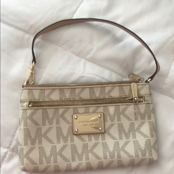 MK Wrist Purse - Picture 1 of 1